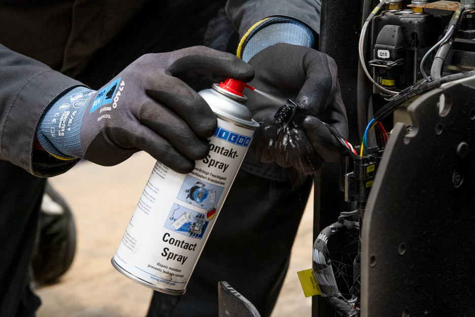 Spray de Contactos | protección y cuidado de los contactos eléctricos
