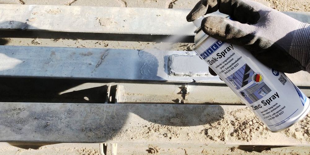 spray, paint, spray can, gloves, construction site